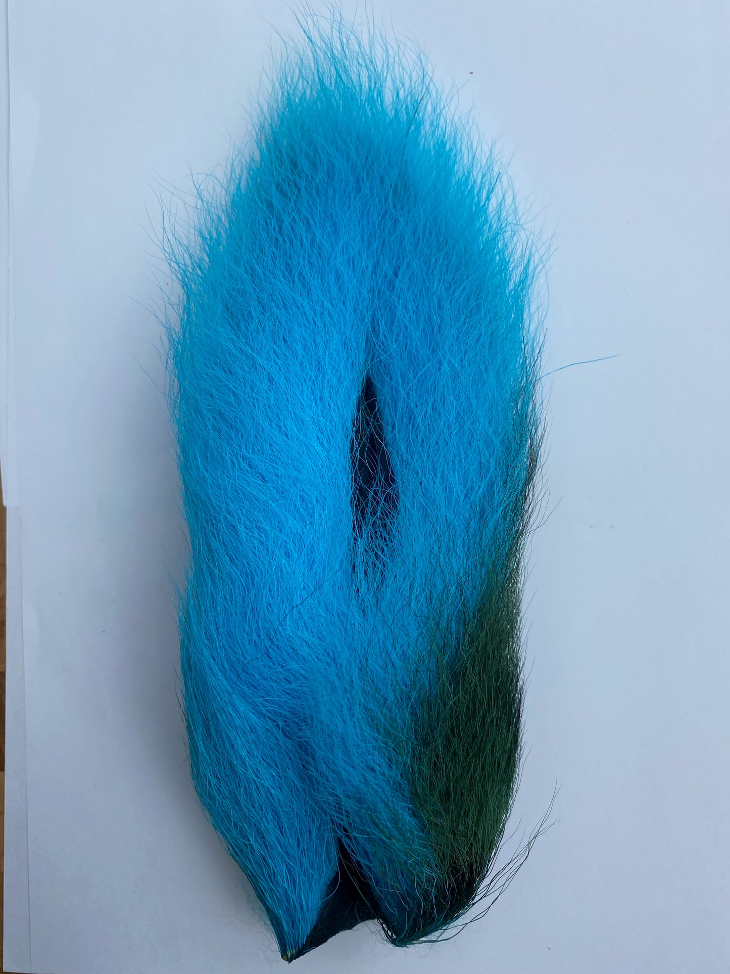 Wapsi Medium Bucktail - Florescent Blue